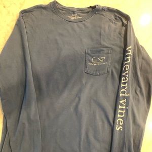 Long sleeve vintage whale graphic t-shirt